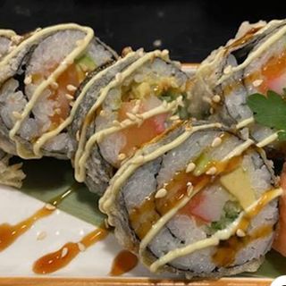 Futomaki salmón tempura 5u