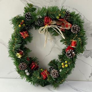 Віночок святковий зі штучної ялинки 