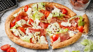 Прошуто страчетелла