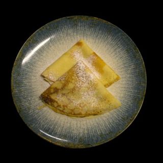 Clatite cu dulceata de capsuni