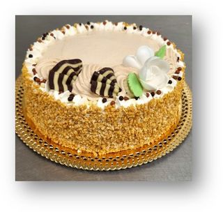 Tarta 6 Raciones. Praliné Y Nata