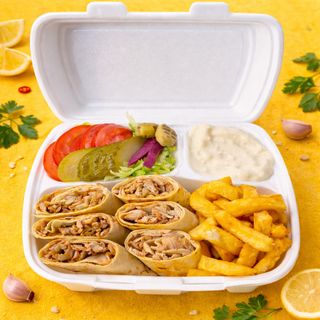 Порция пилешки дюнер по арабски