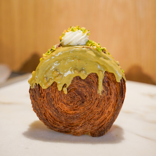 SUPREME CROISSANT PISTACHO