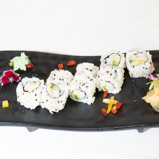 908-VEGGIE ROLL (8 PCS)  D