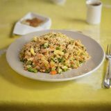 152. Пържен ориз със свинско и яйца (800г)