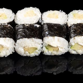 Хосомаки Филаделфия и Авокадо (110г)