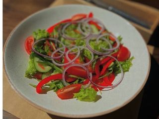 Салат овочевий (250g)