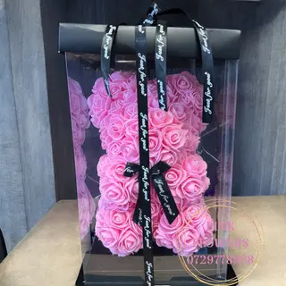 Ursulet din trandafiri roz 28 cm