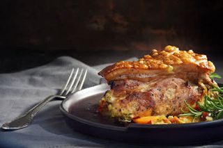 Свинско печено с гарнитура (300г)