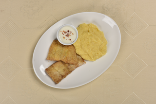 Salau prajit cu mamaliguta 450g