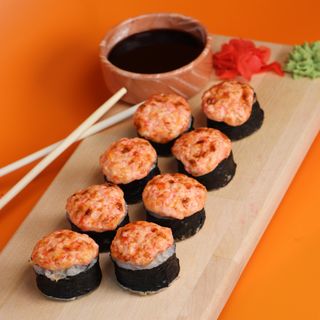 Запеченный ролл с курочкой