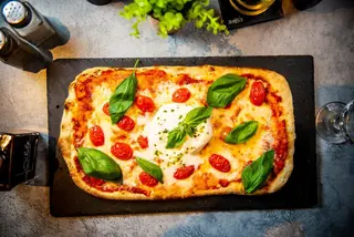 Pinsa Burrata