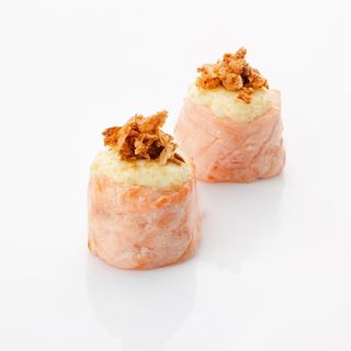 Gunkany aburi z łososiem