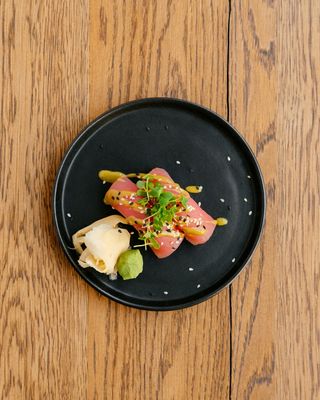 თინუსი  (2ც) /NIGIRI  TUNA (2 psc.)