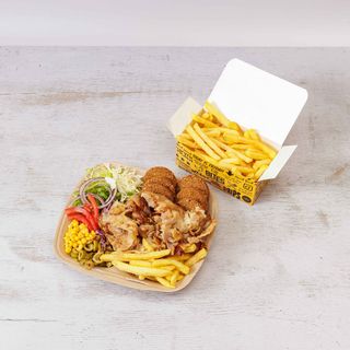 Menù piatto kebab con falafel