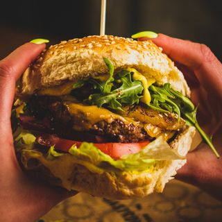Burger Żart Tropików