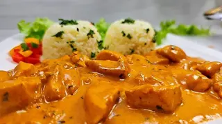 Piletina u curry sosu 150 gr