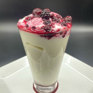 Yogur Con Frutos Rojos