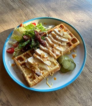 Вафлі з куркою