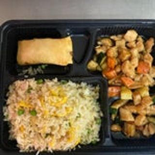 Menù pollo con mandorle