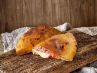 Panzerotti al forno prosciutto cotto e mozzarella