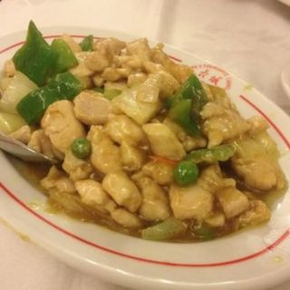 Pollo Con Salsa De Curry