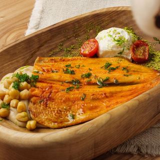 Запеченая форель с муссом из цветной капусты (380 г.)