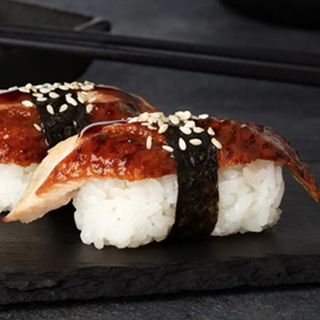 Nigiri węgorz 2szt