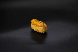 28. Crispy sake 4 pezzi