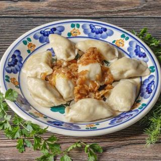 Pierogi z Mięsem (9 sztuk, 340 g)