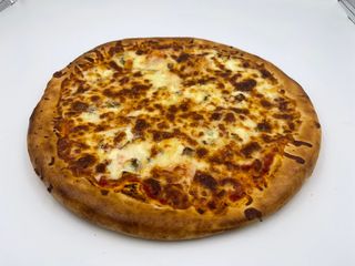 Pizza Quattro Formaggi  Ø 32cm