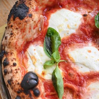 Margherita con bufala