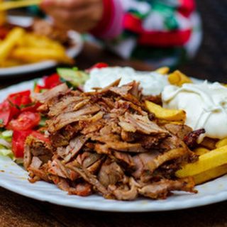 Порция пилешки дюнер Голяма