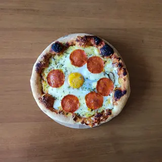 Porodična Quattro Staggioni Pizza
