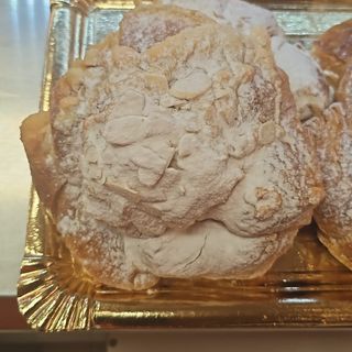 CROISSANT RELLENO DE ALMENDRA