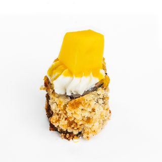 DY60. Hosomaki mango 6 pezzi