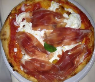 Crudo e stracciatella