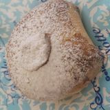 Panzerotto ripieno con crema pasticcera, cioccolato o ricotta