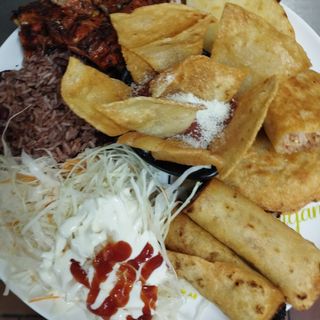 Delicias de Mi Tierra