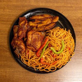 Spaghetti with Fried Plantain, Egg & Peppered Chicken