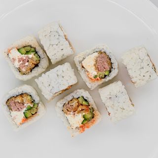 Спайсі Юки (320г/8шт)