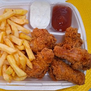 Meniu Aripioare + Crispy Strips