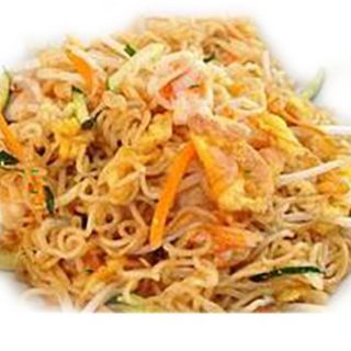 Ramen saltato con gamberi