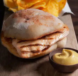 Peito de Frango Pão