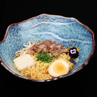31. Sopa de ramen de ternera 