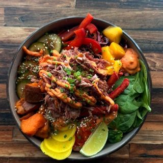  Poke spice bowl szarpana wieprzowina