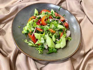 კიტრი-პომიდვრის სალათი