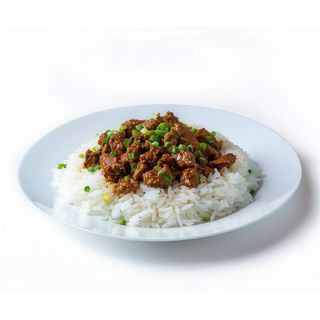 Plato De Oro Con Arroz Basmati con ternera
