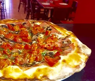 Focaccia De Tomate