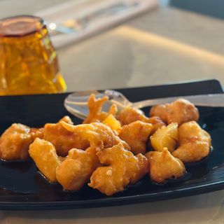 Pollo agridulce en bolas